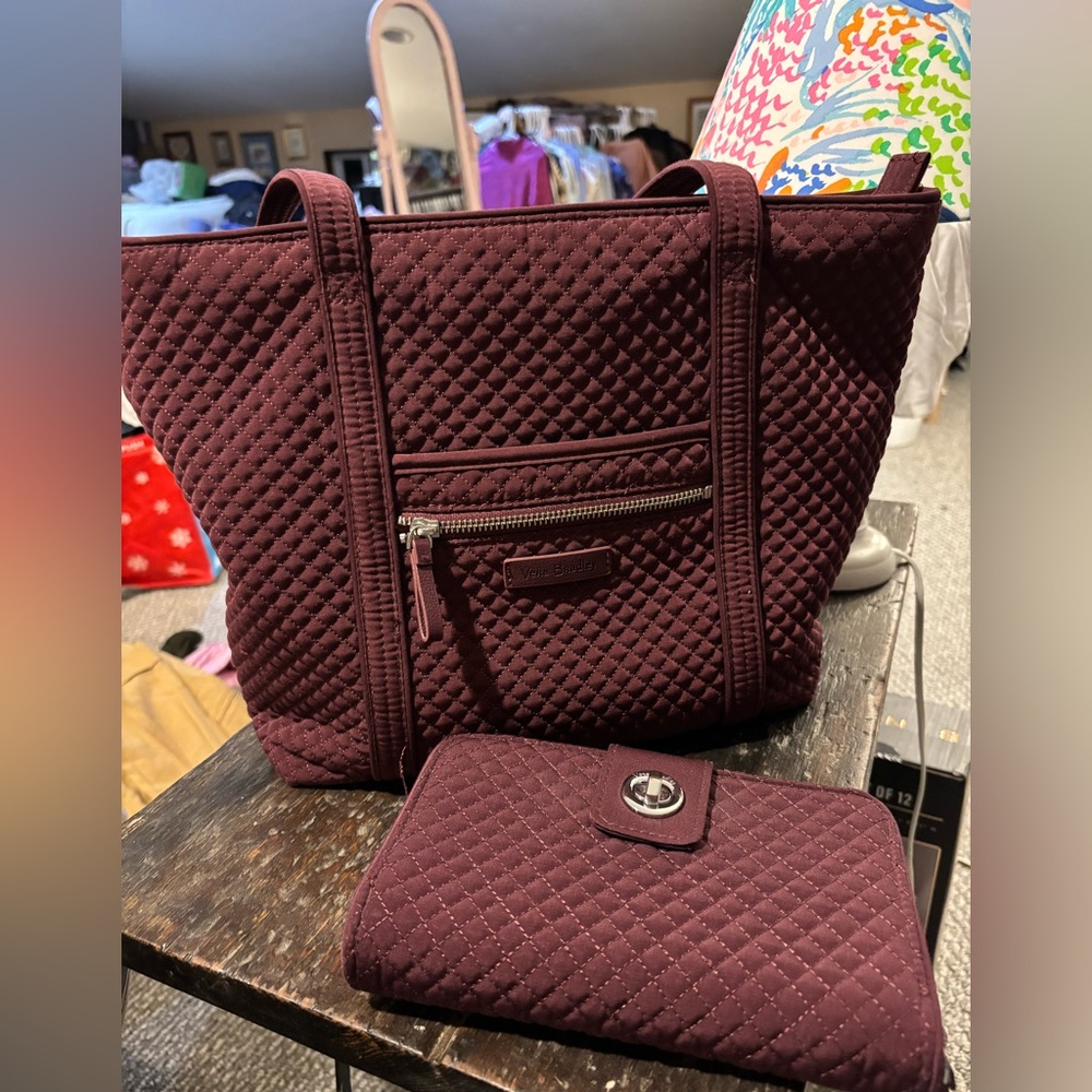 Vera Bradley Iconic Tote Bag and matching Iconic RFID Turnlock Wallet